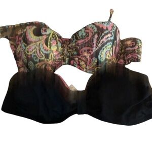 𝅺Pink by Victoria Secret size small paisley pink & black strapless bikini top